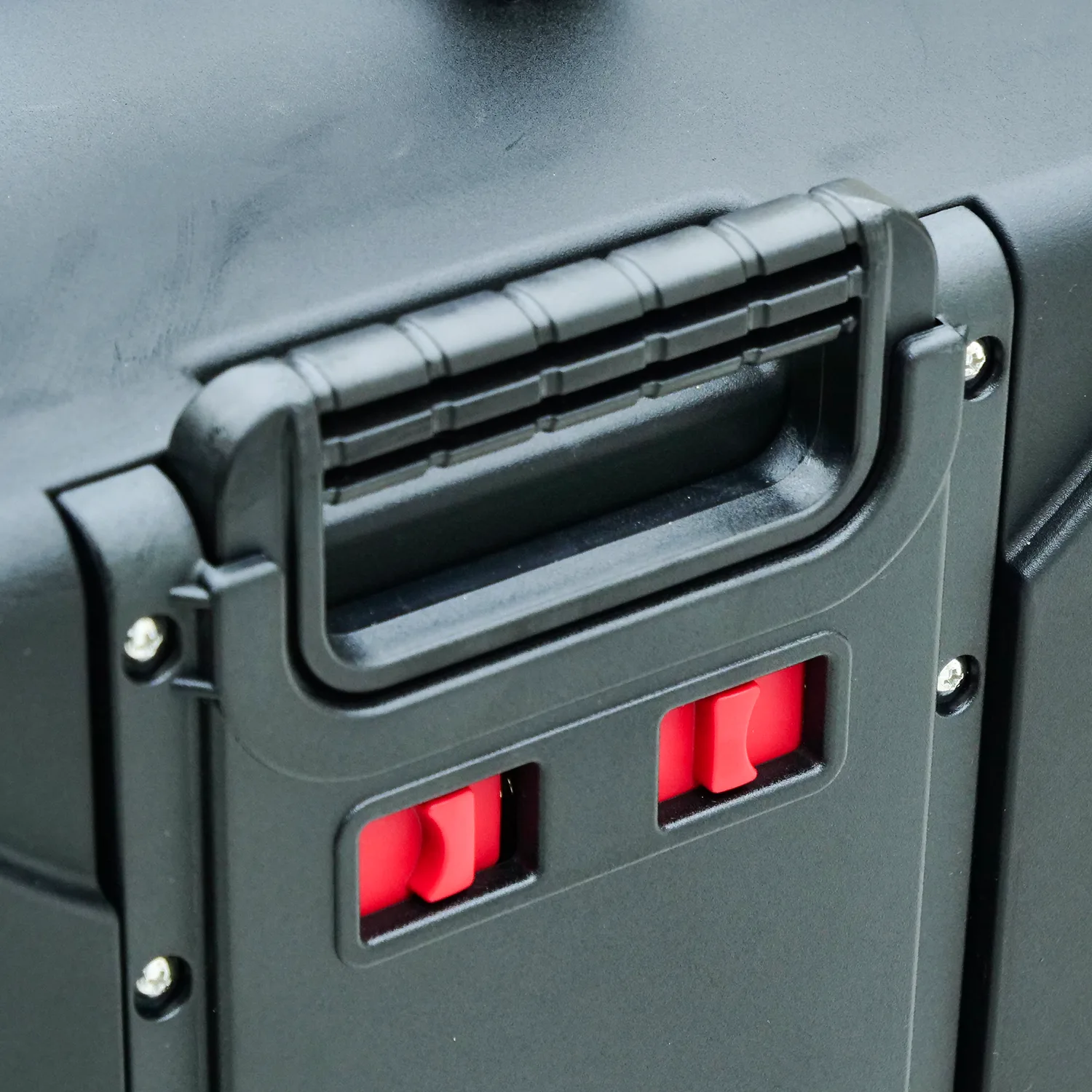 Industrial Case for V-EVO & V6 EXPERT
