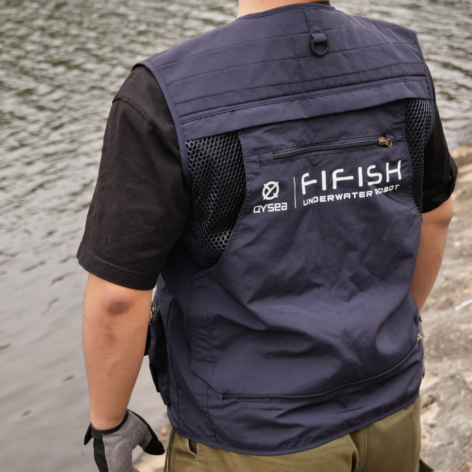 QYSEA Multi-Pocket Work Vest