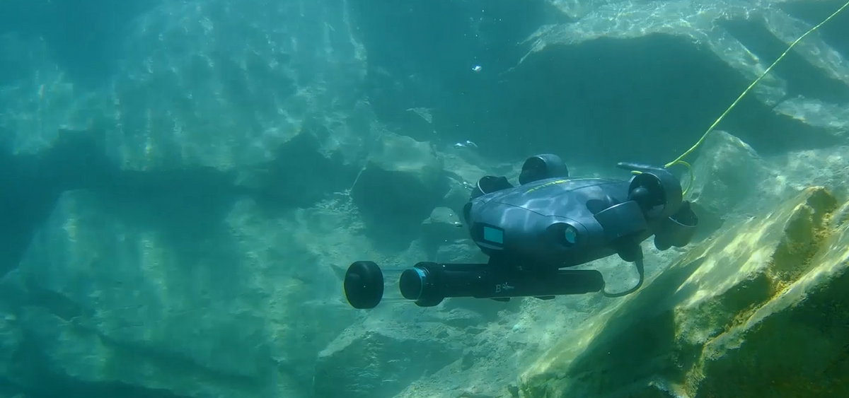 FIFISH underwater ROV equipped for drone water sampling in reservoirs and natural water environments.